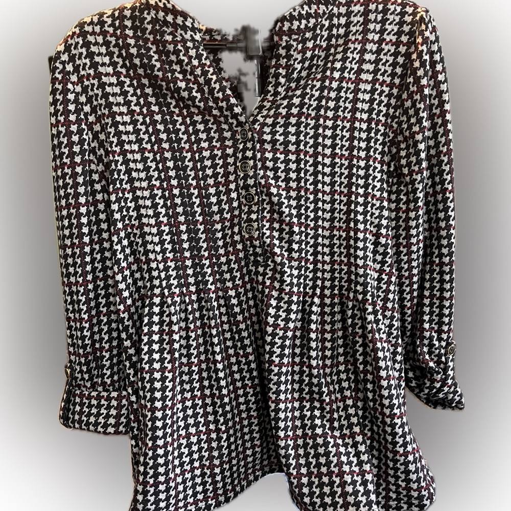 Kim Rogers women’sShirt NWT